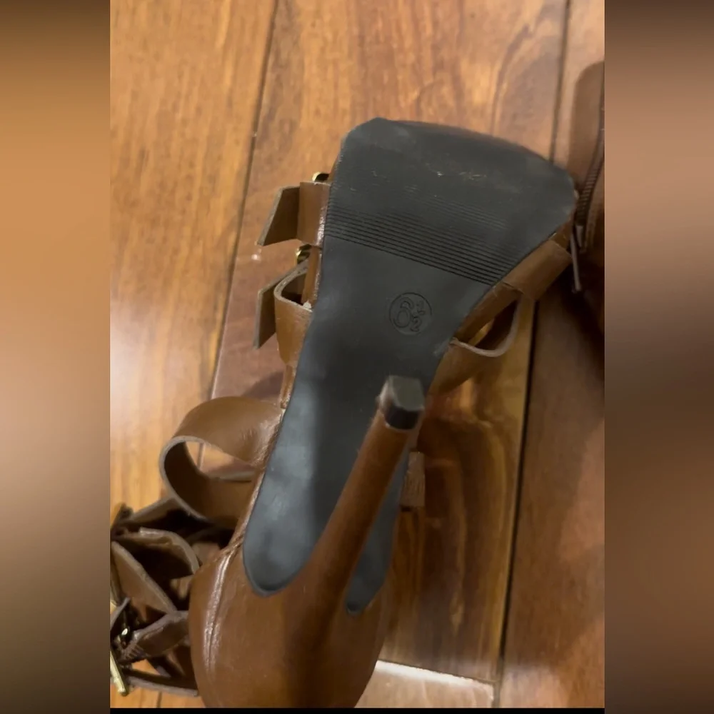 Mossimo - Picture 6 of 11